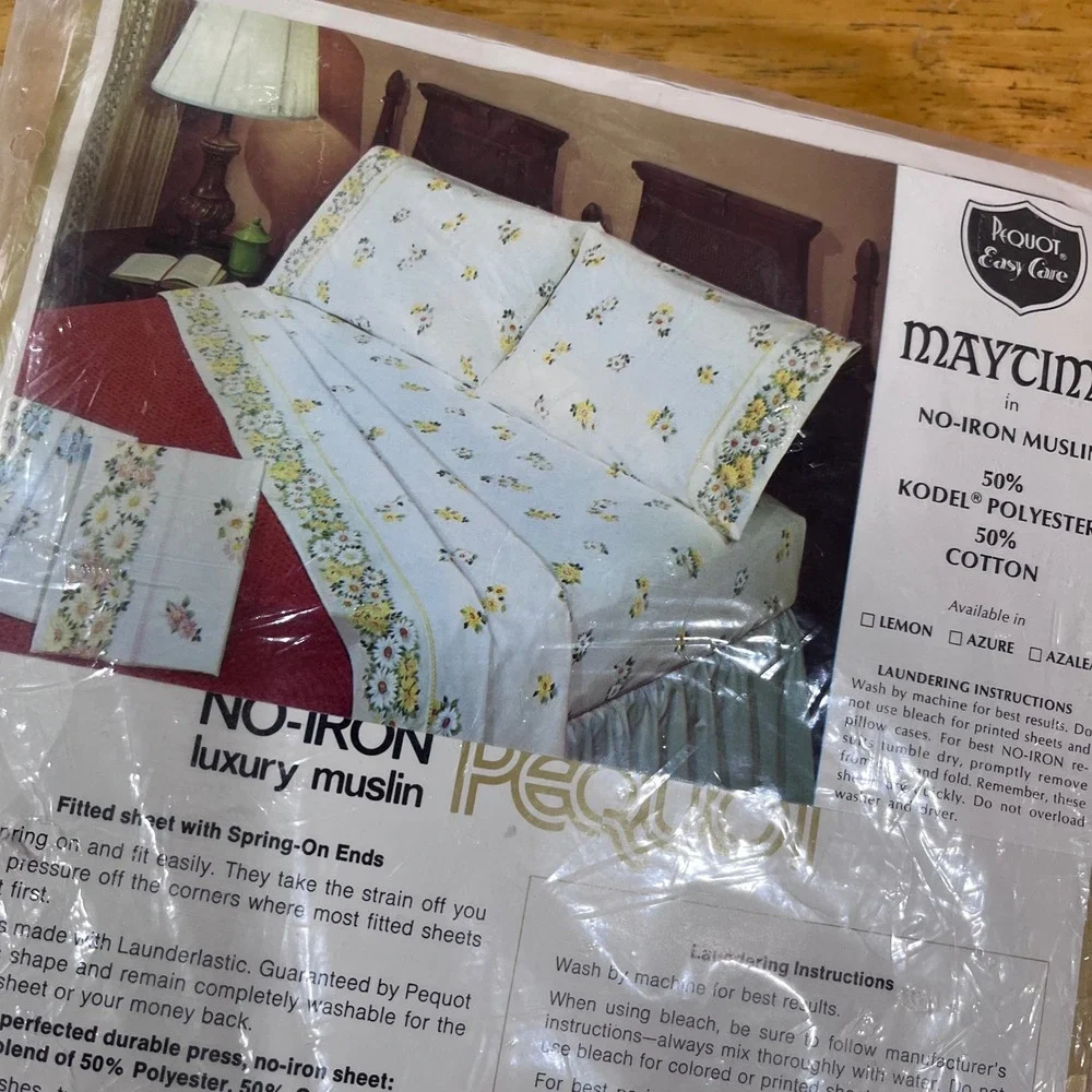 Vtg Pequot Maytime Twin Fitted Sheet Floral Daisy No Iron Muslin Blue Yellow NOS